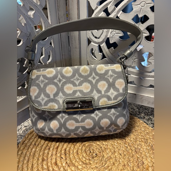 Coach Gray and Pink Patterned Crossbody Bag - Picture 2 of 11